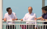 農(nóng)業(yè)農(nóng)村部副部長(zhǎng)馬有祥到樂(lè)東龍棲灣國(guó)家級(jí)現(xiàn)代智慧海洋牧場(chǎng)調(diào)研
