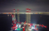 中交海峰2500T風(fēng)電安裝平臺(tái)開(kāi)啟海上試航！